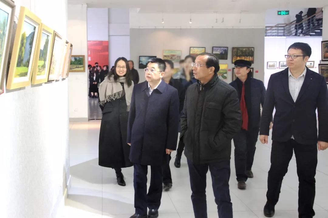 微信图片_20191120224311.jpg